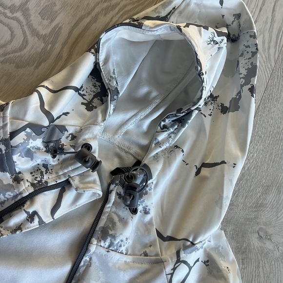 Kings Camo Jacket in White and Grey size S/M - Picture 7 of 8
